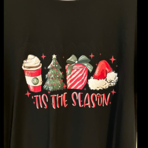 ❤️3/$12 Holiday T-shirt size 2X - Picture 2 of 3